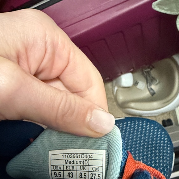 Brooks Men's Adrenaline GTS 22 - Picture 6 of 6